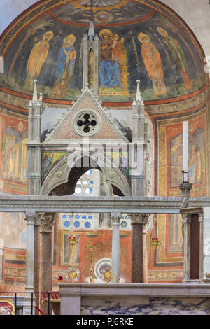 Basilika Santa Maria in Cosmedin, die Basilika Santa Maria in Cosmedin, de Schola Graeca, Rom, Latium, Italien Stockfoto