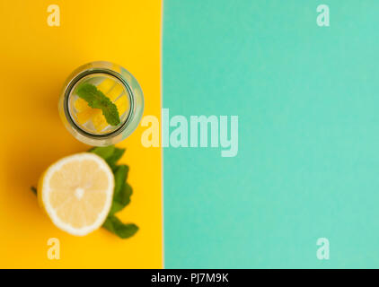 Flach Limonade Zutaten mit Copyspace. Stockfoto