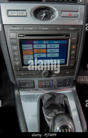 2005 Mk3 Ford Mondeo Titanium X Kombi Panther Schwarz Stockfoto