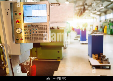 Panel von einer CNC-Maschine Stockfoto