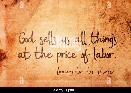 Gott verkauft uns alle Dinge um den Preis der Arbeitskraft alten italienischen Künstler Leonardo da Vinci Zitat auf Vintage grunge Papier gedruckt Stockfoto