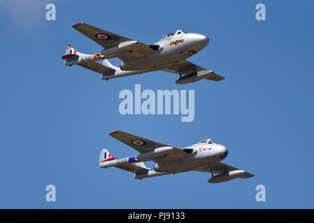 Norwegian Air Force historische Squadron de Havilland Vampire Fliegen an der Royal International Air Tattoo, RIAT, RAF Fairford, England, in der Royal Air Force Stockfoto