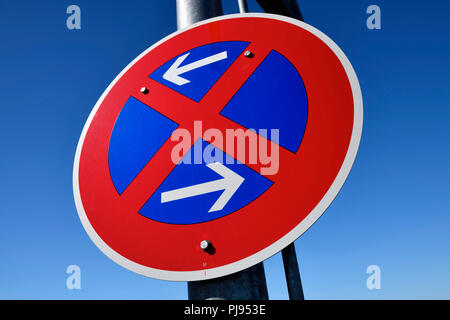 Halteverbot Stockfoto, Bild: 141546366 - Alamy