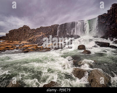 Oxararfoss Wasserfall bei Thingvellir, Island, eine der größten Attraktionen auf der Golden Circle touristische Route. Stockfoto