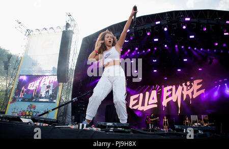 2018 Brighton Pride Festival in Preston Park, Brighton. Mit: Ella Eyre Wo: Brighton, East Sussex, Großbritannien Wann: 04 Aug 2018 Quelle: WENN.com Stockfoto