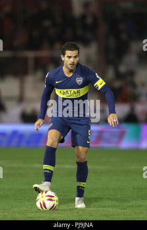 BUENOS AIRES, ARGENTINIEN - 26. AUGUST 2018: Fernando Gago (Boca) spielen hisfirst Spiel in vielen Tagen gegen Huracan im Tomas Duco Arena in Buenos A Stockfoto