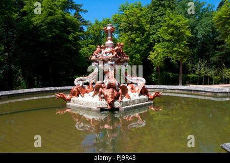 Springbrunnen. La Garnja de San Ildefonso, Segovia Provinz, Spanien. Stockfoto