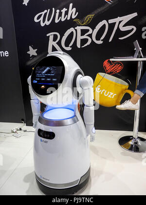 UBTECH, Robotik, Cruzr, Humanoide Serviceroboter, IFA 2018, Berlin, Internationale Funkaustellung Stockfoto