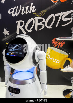 UBTECH, Robotik, Cruzr, Humanoide Serviceroboter, IFA 2018, Berlin, Internationale Funkaustellung Stockfoto