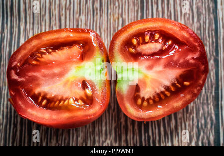 Reife Tomaten bereit zu kochen Stockfoto