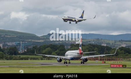 British Airways betreibt Häufige täglich zwischen Glasgow und London Heathrow und London Gatwick. Diese shuttle services sind ein Stockfoto