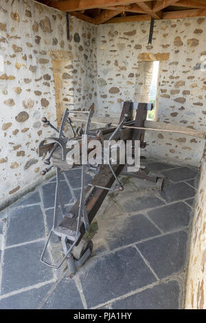 Château de Mauvezin, Frankreich. Das Schloss von Mauvezin ist eine Burg aus dem Mittelalter, die im französischen Departement Hautes-Pyrenees Okzitanisch entfernt. .... Stockfoto