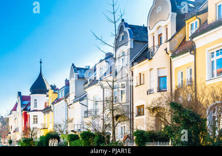 Blick auf Wohngebäude der Villa Kolonie im Viertel Haidhausen - München Stockfoto