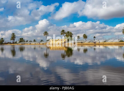 Menara Gärten einen reflektierenden Pool und Saadian Pavillon in Marrakesch, Marokko Stockfoto