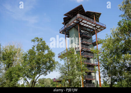 Wachturm, Vogelpark, Villars les Dombes, Frankreich Stockfoto