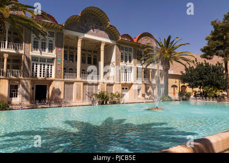 Die Islamische Republik Iran. Provinz Fars. Shiraz. Eram Garten am nördlichen Ufer des Flusses Khoshk. Qavam Haus. Stockfoto