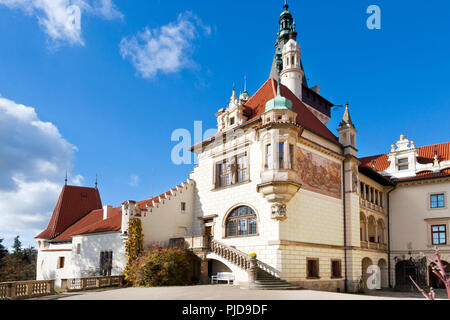 Tschechische Republik, Prag - 22.Oktober 2016: Renaissance Schlösser und seinem Park, in der Nähe von Pruhonice Prag, Tschechische Republik. UNESCO geschützt. Stockfoto