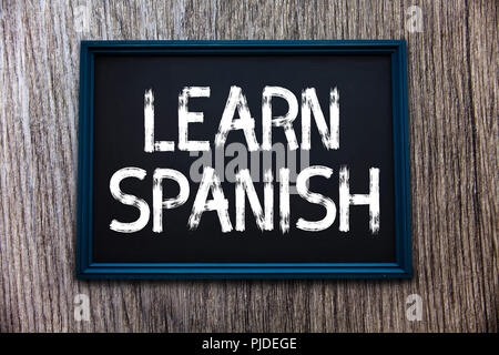 Handschrift text Spanisch lernen. Konzept Bedeutung Übersetzung Sprache in Spanien Vokabular Dialekt Rede. Stockfoto