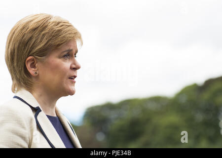 Nicola Sturgeon teilnehmen wird Turriff Unterstützung für Scotch Lamm zu verkünden, treffen sich Teilnehmer und Aussicht Stände bei der jährlichen zeigen. Mit: Nicola Sturgeon Wo: Turrif, Großbritannien Wann: 06 Aug 2018 Quelle: Euan Kirsche / WANN Stockfoto