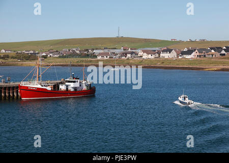 Teil auf den Hafen und die Stadt von Stromness in der Orkney Inseln Stockfoto