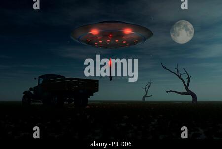 Mensch, der von Außerirdischen entführt. Stockfoto