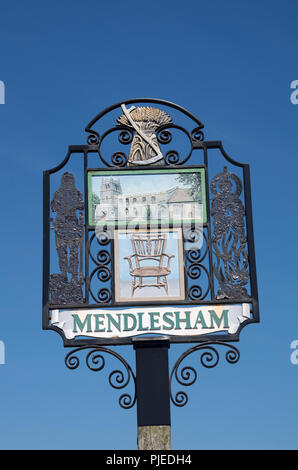 Mendlesham Ortsschild Suffolk Stockfoto