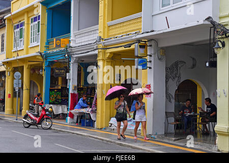 Historische Häuser im portugiesischen Stil in der Stadt Phuket, Phuket, Thailand, historische restauriert, im portugiesischem Stil restaurierte Häuser in Phuk Stockfoto