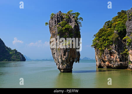 Markante Felsformation auf Khao Phing Kan Island, auch James Bond Island, Thailand, markante Felsformation in Khao Phing Kan Insel, auch James Bond Stockfoto