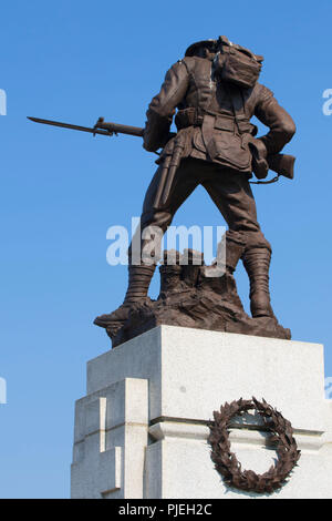 British Columbia Gesetzgebung Kenotaph (Krieg Denkmal für den unbekannten Soldaten) in British Columbia, Victoria, British Columbia, Canad Stockfoto