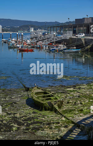 Marina in der historischen Stadt Combarro, auf der Nordseite der Ría de Pontevedra, Galicien, Spanien Stockfoto