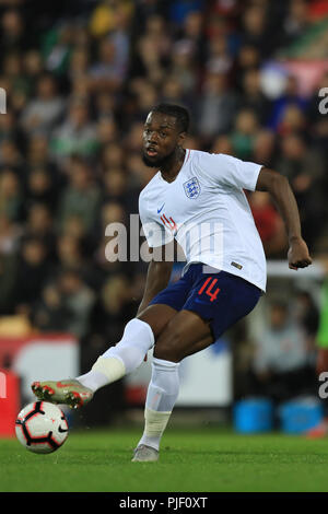 Carrow Road, Norwich, UK. 6. Sep 2018. UEFA U21 Europameisterschaft Fußball, England U21 gegen Niederlande U21; Joshua Onomah von England U21-Kredit: Aktion plus Sport/Alamy leben Nachrichten Stockfoto