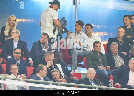 München, Deutschland. 6. September 2018. Deutschland - Frankreich, Fussball, München, September 06, 2018 Head Coach Niko Kovac (FCB) Robert KOVAC, Assistent Coach, Dr. Martin Winterkorn, VW-Chef Ex Vorstandsvorsitzender, DEUTSCHLAND - FRANKREICH 0-0 Wichtig: DFB-Vorschriften die Verwendung von Fotografien als Bildsequenzen und/oder quasi-Video zu verbieten. Fußball-Nationen Liga, Saison 2018/2019, September 06, 2018 München, Deutschland. Credit: Peter Schatz/Alamy leben Nachrichten Stockfoto