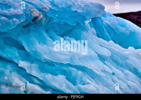National Geographic, Straße tripblue Eis der Gletscher Kronebreen oder Krone, Kongsfjord, Ny-Ålesund, Spitzbergen oder Spitzbergen, Europa Stockfoto