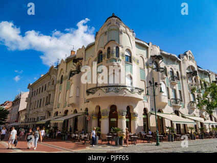 Die berühmte Reök Schloss in Szeged Stadtzentrum, ist die große Stichprobe der ungarischen Sezession Architektur. Stockfoto