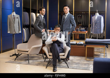 Zuversichtlich Modedesigner und Unternehmer Stockfoto