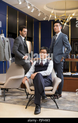 Zuversichtlich Modedesigner und Unternehmer Stockfoto