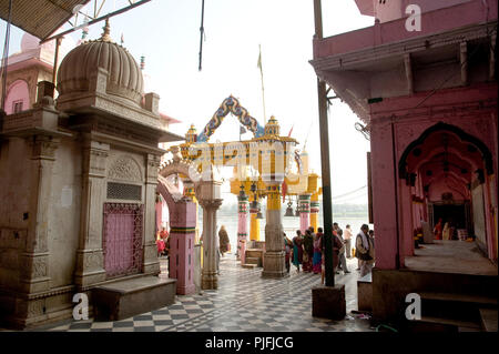 Blick auf vishram Ghat ist eine Badewanne und Anbetung in Mathura Uttar Pradesh Indien Asien, Südostasien Stockfoto