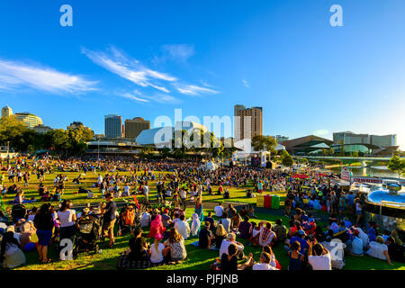 Adelaide, Australien - Januar 26, 2018: Adelaidians versammelt Australien Tag in der Stadt in Elder Park zu feiern. Dieses Ereignis wird von besucht Stockfoto