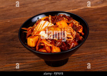 Kimchi mit Rindfleisch und Sauce Stockfoto