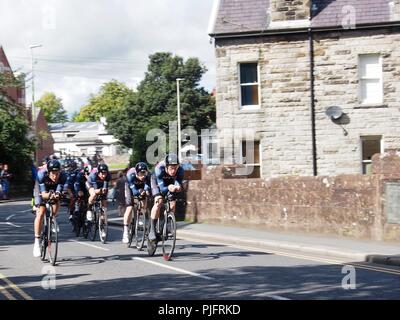 Team JLT Condor konkurrieren im Mannschaftszeitfahren, Tour durch Großbritannien 2018, Cockermouth, Cumbria, England, Vereinigtes Königreich Stockfoto