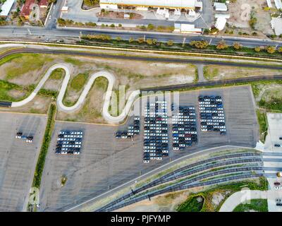 Luftaufnahme von der Ford Motor Company Automotive Company in Hermosillo, Sonora Mexico. Hunderte von neuen Autos.. Trasnport. Auto Stockfoto