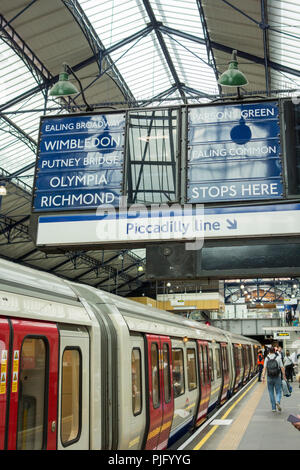 Der Earl's Court U-Bahnstation Earl's Court Road, Kensington, London, SW5, UK Stockfoto