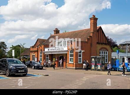 Der Bahnhof, Letchworth Garden City, Hertfordshire, England, UK Stockfoto