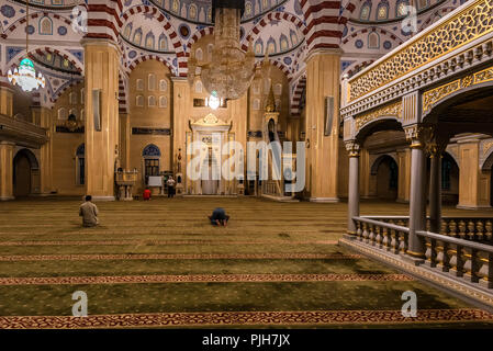 Grosny, Russland - Juli 9, 2017: akhmad Kadyrow Moschee in Grosny, Tschetschenien, Russland Stockfoto