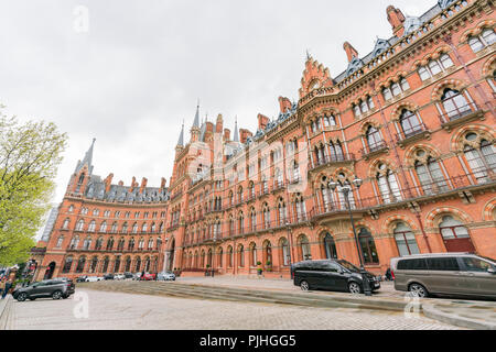 London, APR 24: Die schöne St. Pancras International Station am 24.April 2018 in London, Vereinigtes Königreich Stockfoto