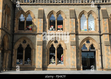 McManus - Dundee Kunstgalerie und Museum in einem Neugotischen Stil Gebäude, im Zentrum der Stadt, am Tayside, in Schottland, Großbritannien Stockfoto