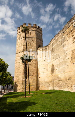 Spanien, Jerez de la Frontera, Calle Puerto, Alcazar de Jerez, Fort Turm Stockfoto