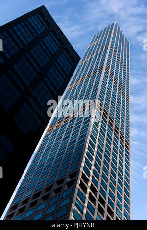 11-2017 New York, USA. 432 Park Avenue ein Wohngebiet Wolkenkratzer in New York City mit Blick auf den Central Park und verfügt über 125 Condominium Apartments Stockfoto