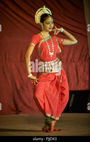 Traditionelle indische Tanz in Pushkar Mela, Pushkar, Rajasthan, Indien Stockfoto