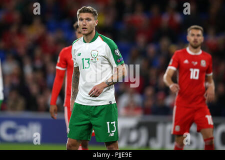 Cardifff, UK. 6. September 2018. Jeff Hendrick der Republik Irland (13) UEFA Nationen Liga Match, Wales v in der Republik Irland an der Cardiff City Stadium in Cardiff, South Wales, das am Donnerstag, 6. September 2018. Bild von Andrew Obstgarten/Alamy leben Nachrichten Stockfoto